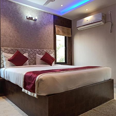 Hotel A P Home'S - A Boutique Hotel Guwahati Luaran gambar