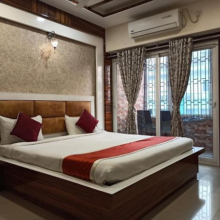 Hotel A P Home'S - A Boutique Hotel Guwahati Luaran gambar