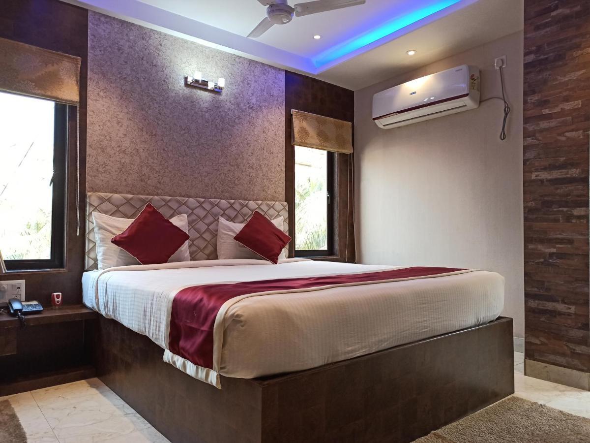 Hotel A P Home'S - A Boutique Hotel Guwahati Luaran gambar